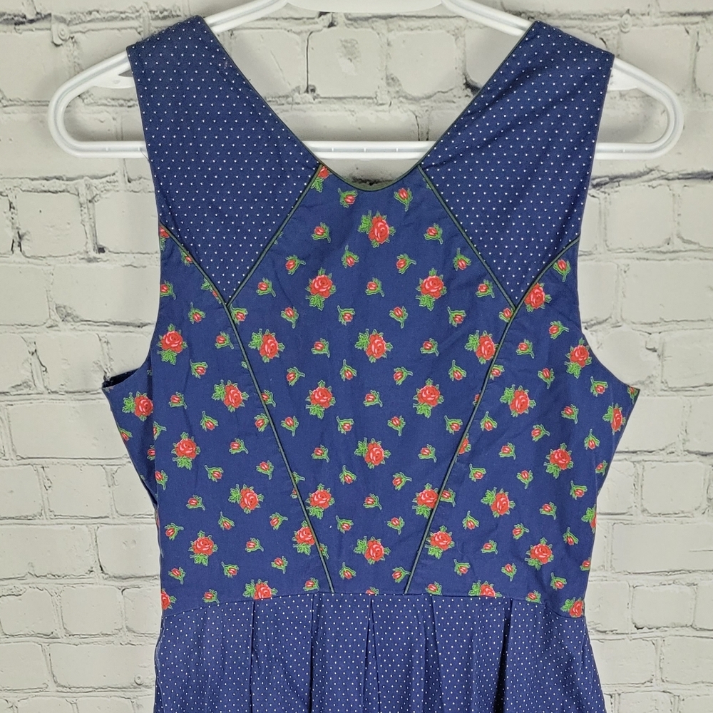 SPORTALM KITZBÜHEL | polka-dot floral pleated traditional cottagecore dress - Picture 6 of 8
